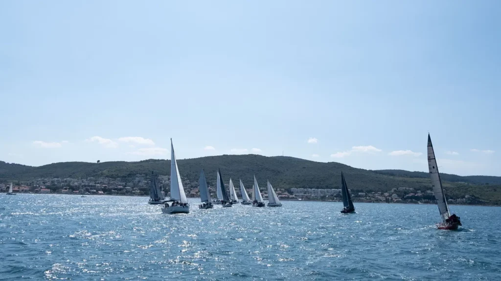 jimmykeyyaris-1024x576 Genç yelkenciler Urla’da rüzgarı arkasına alacak